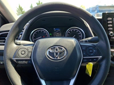2024 Toyota Camry LE Auto (SE)