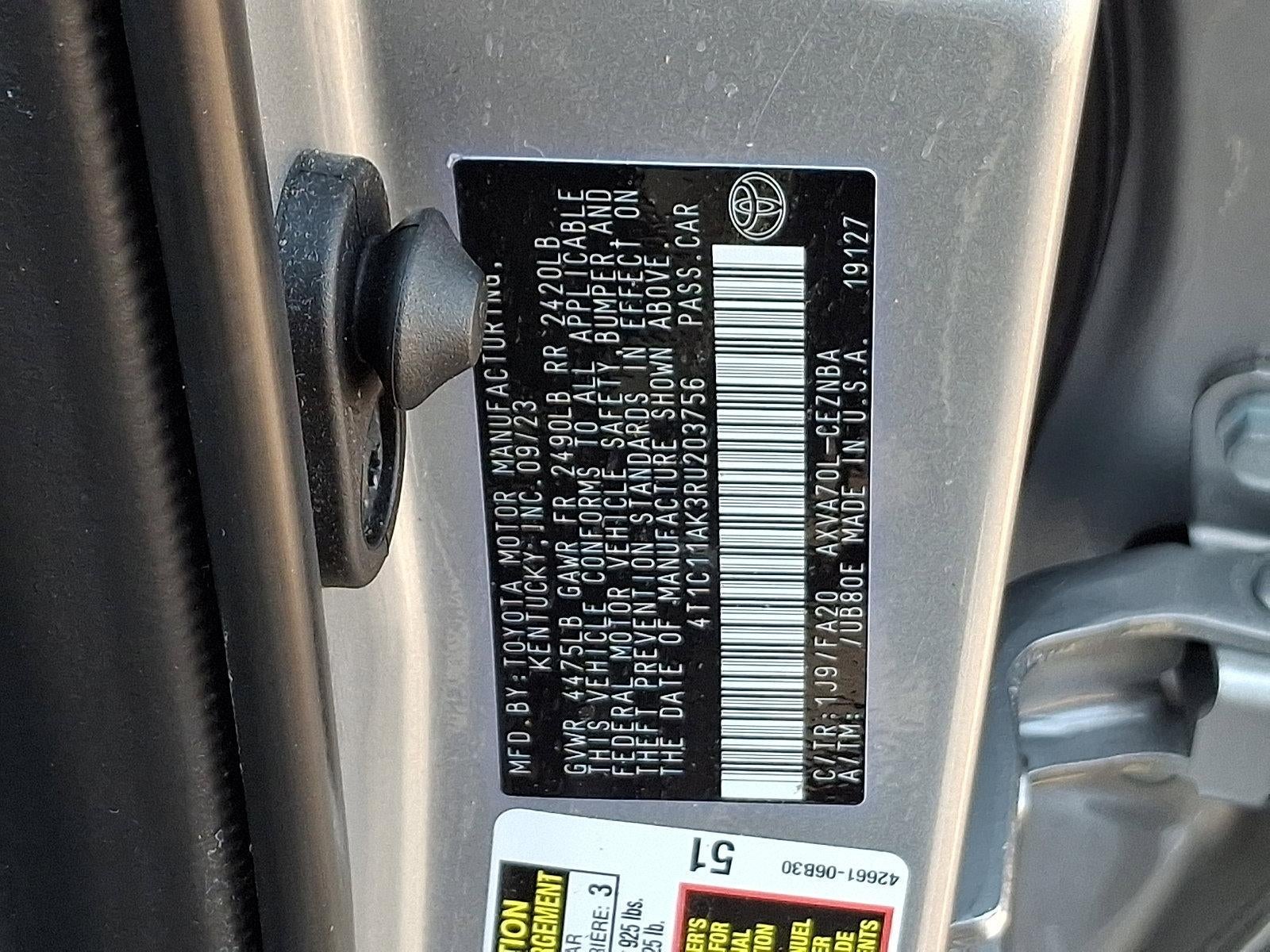 2024 Toyota Camry LE Auto (SE)