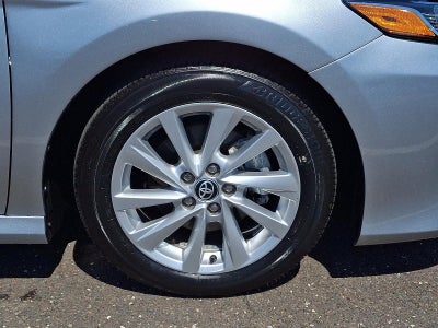 2024 Toyota Camry LE Auto (SE)