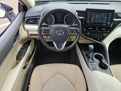 2022 Toyota Camry LE Auto (Natl)