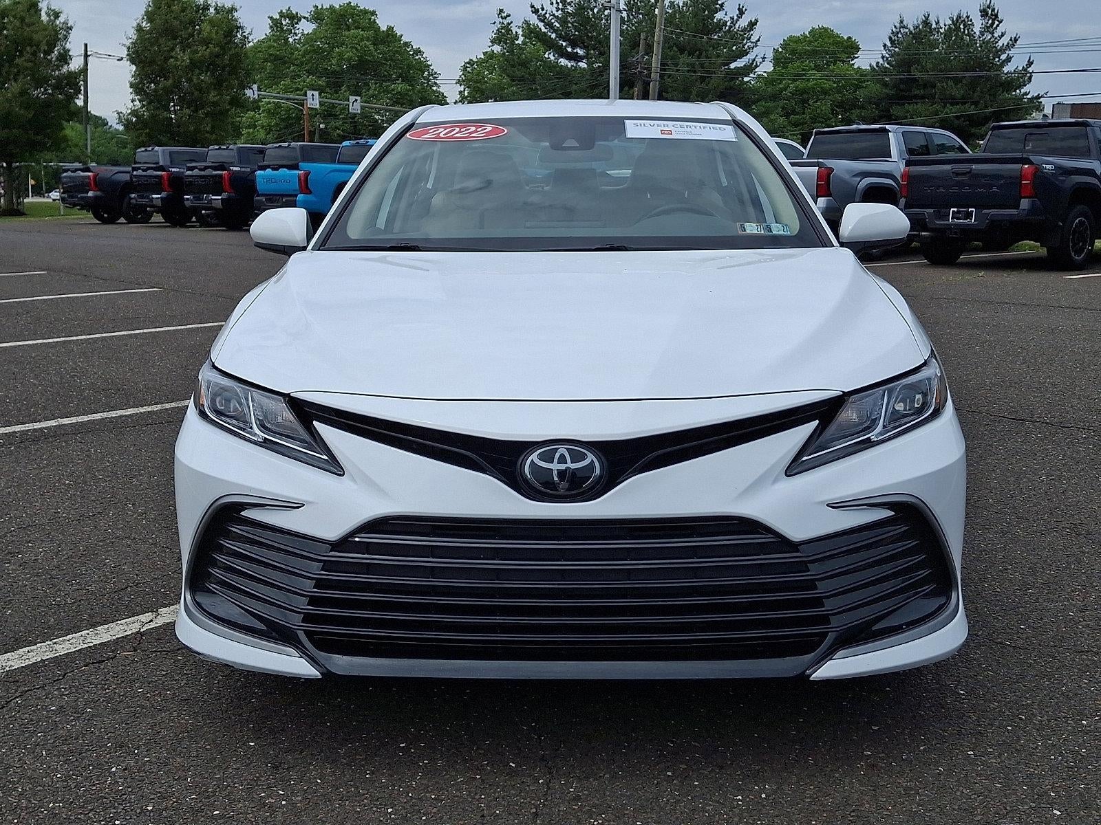 2022 Toyota Camry LE Auto (Natl)