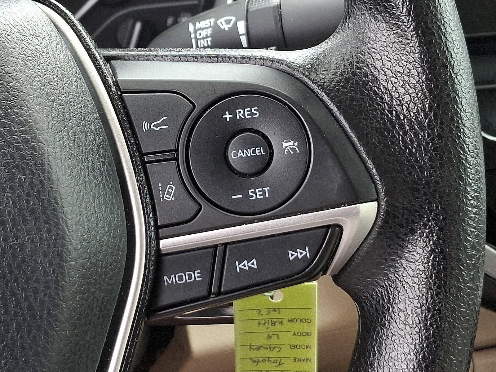 2022 Toyota Camry LE Auto (Natl)