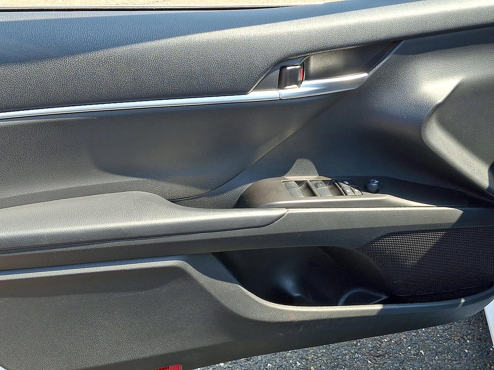2023 Toyota Camry LE Auto (Natl)