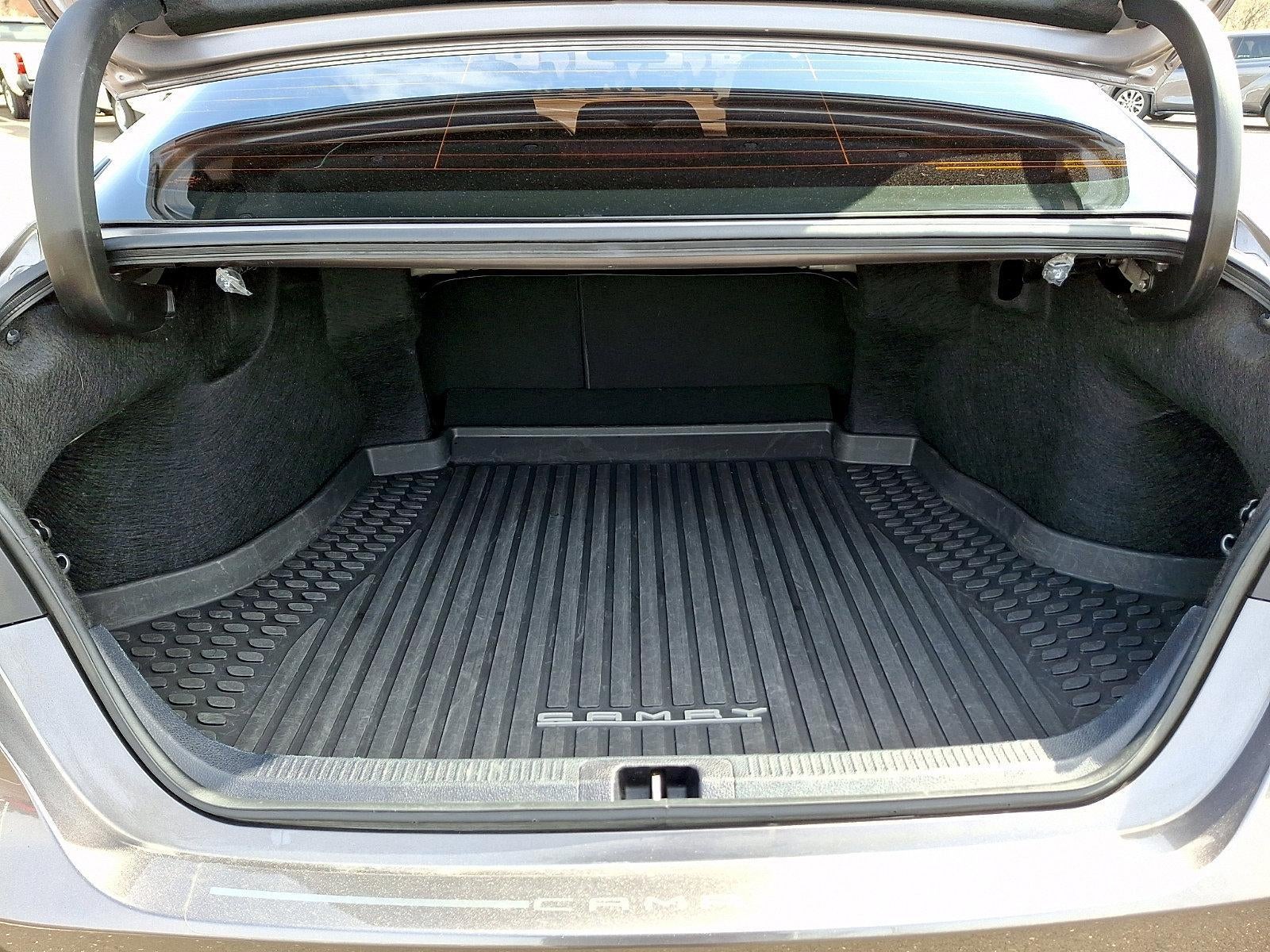 2023 Toyota Camry Hybrid LE CVT (Natl)