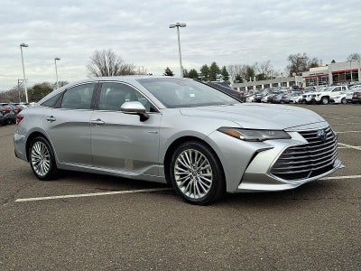 2021 Toyota Avalon Hybrid Limited FWD (Natl)