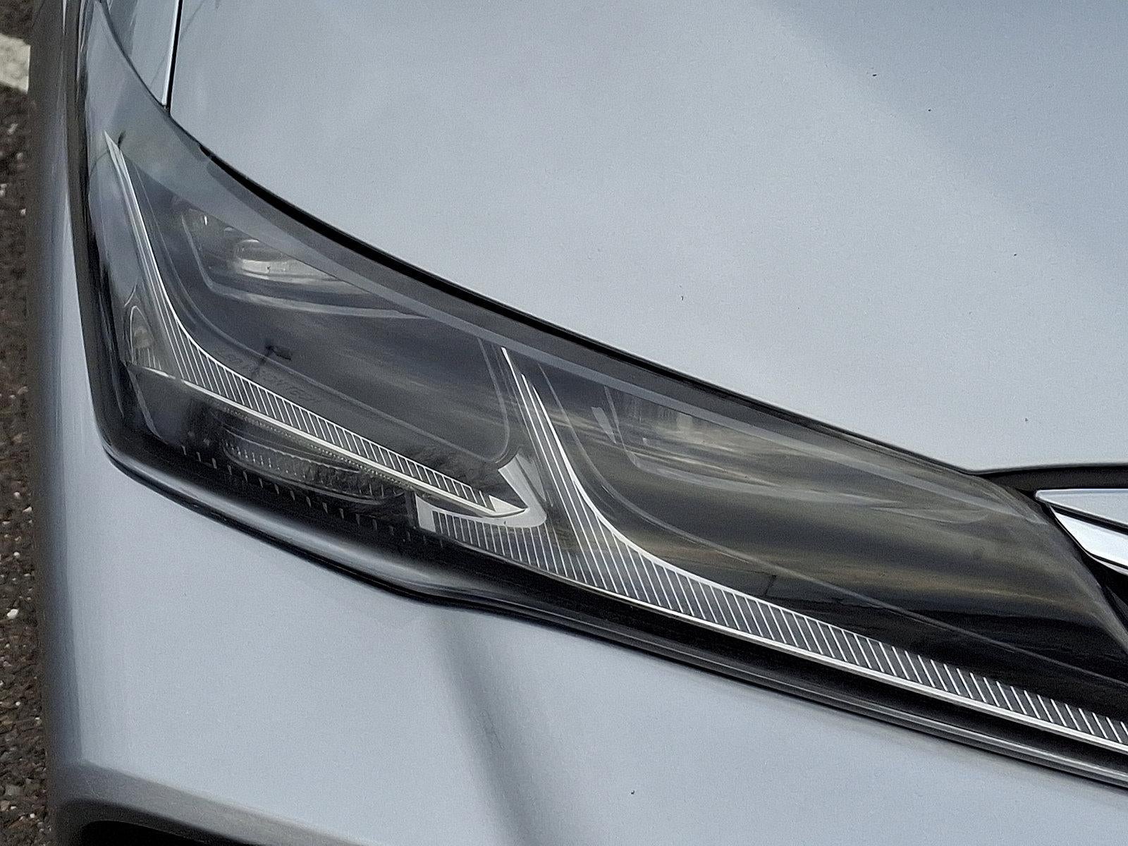 2021 Toyota Avalon Hybrid Limited FWD (Natl)