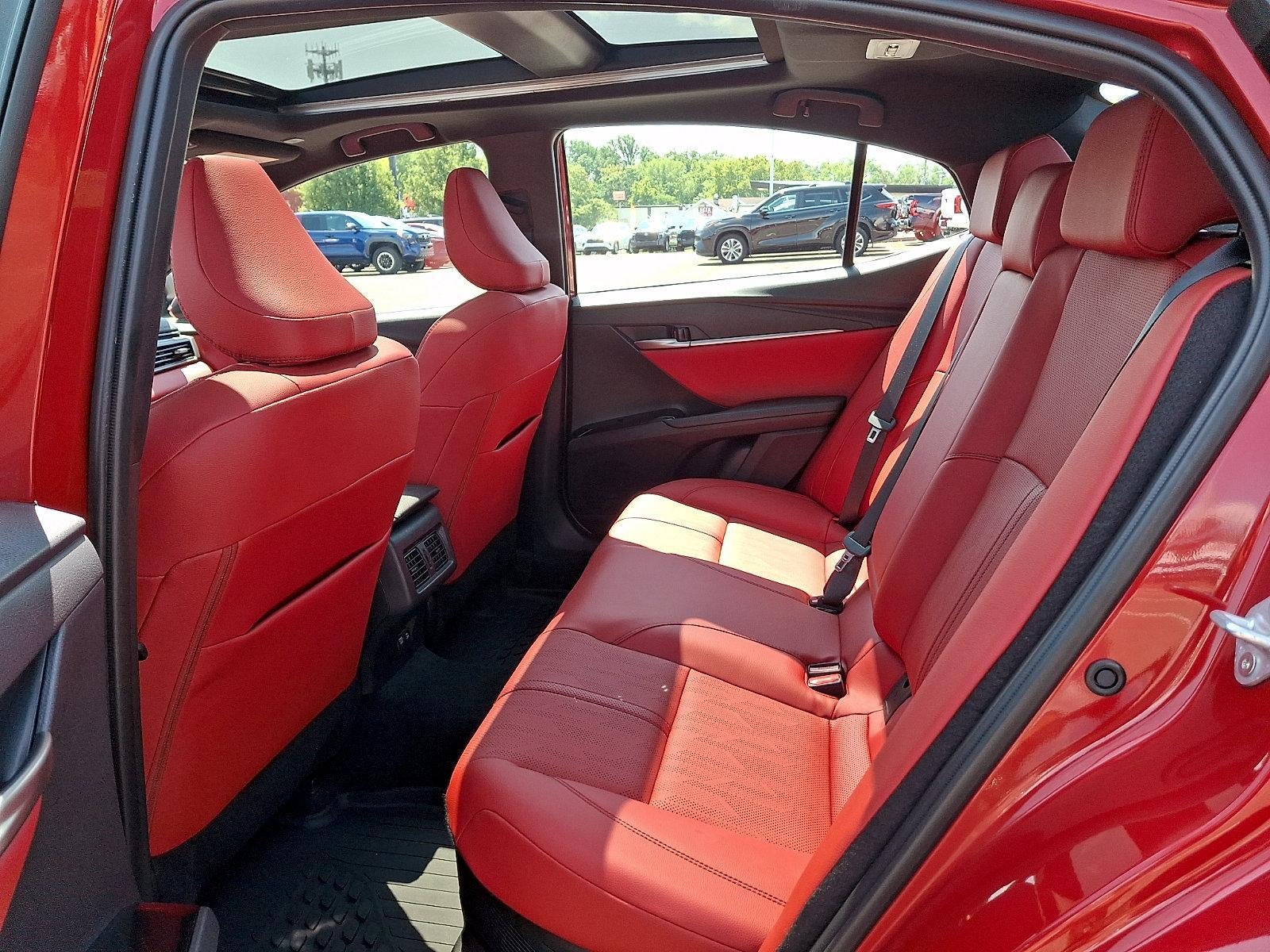 2026 Toyota Camry XSE (Natl)