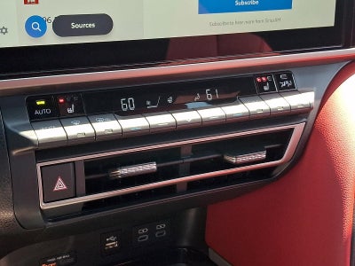 2026 Toyota Camry XSE (Natl)