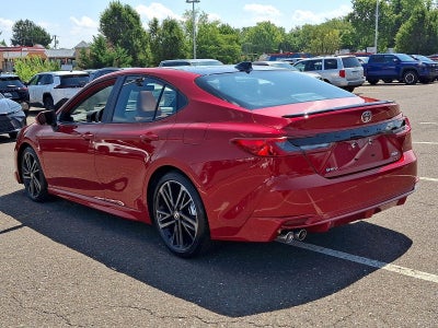 2026 Toyota Camry XSE (Natl)