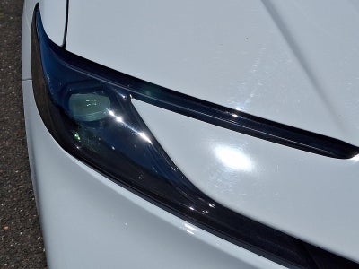 2025 Toyota Camry SE (Natl)