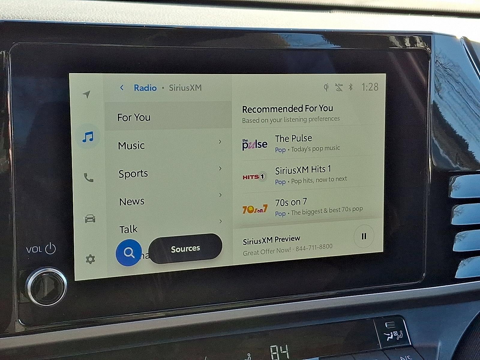 2025 Toyota Camry LE (SE)