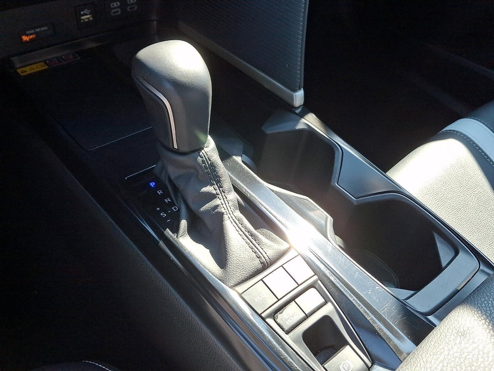 2025 Toyota Camry SE (SE)