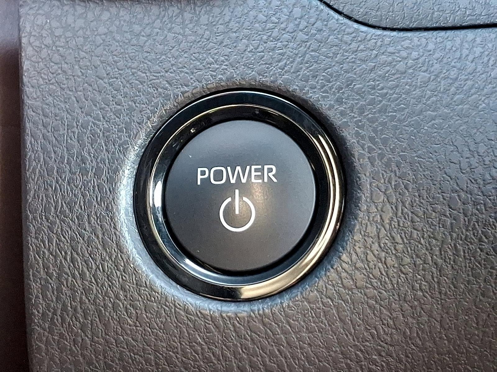 2025 Toyota Camry SE (SE)