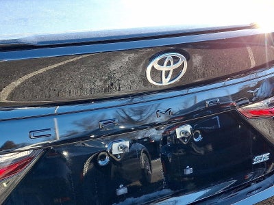 2025 Toyota Camry SE (SE)