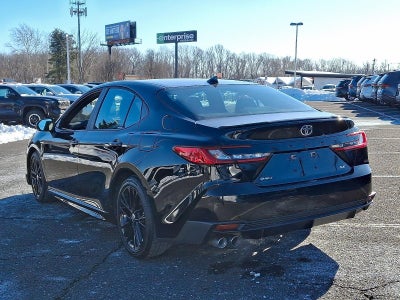 2025 Toyota Camry SE (SE)