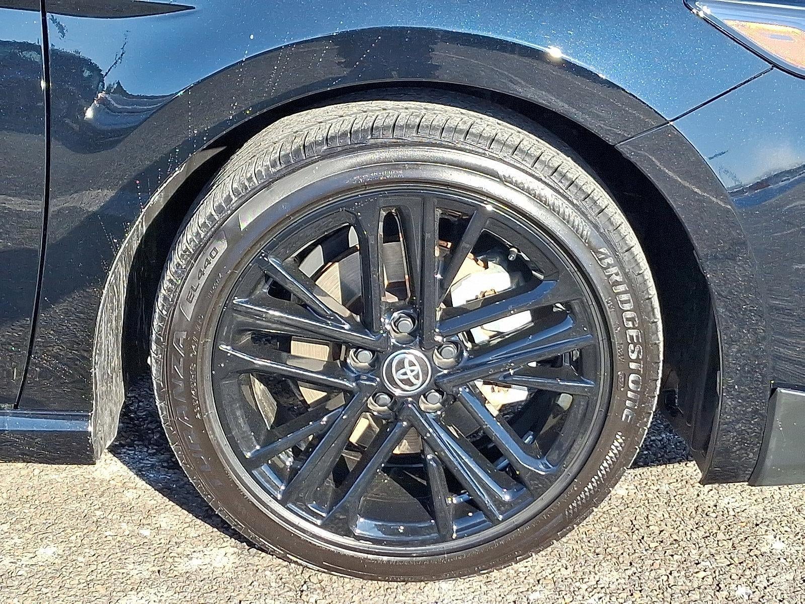 2025 Toyota Camry SE (SE)