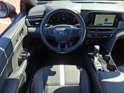 2025 Toyota Camry SE (SE)