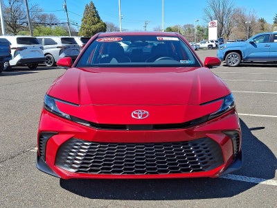 2025 Toyota Camry SE (SE)