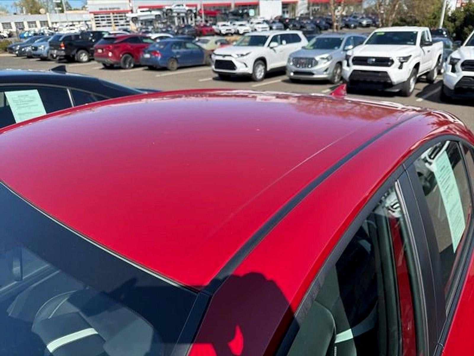 2025 Toyota Camry SE (SE)