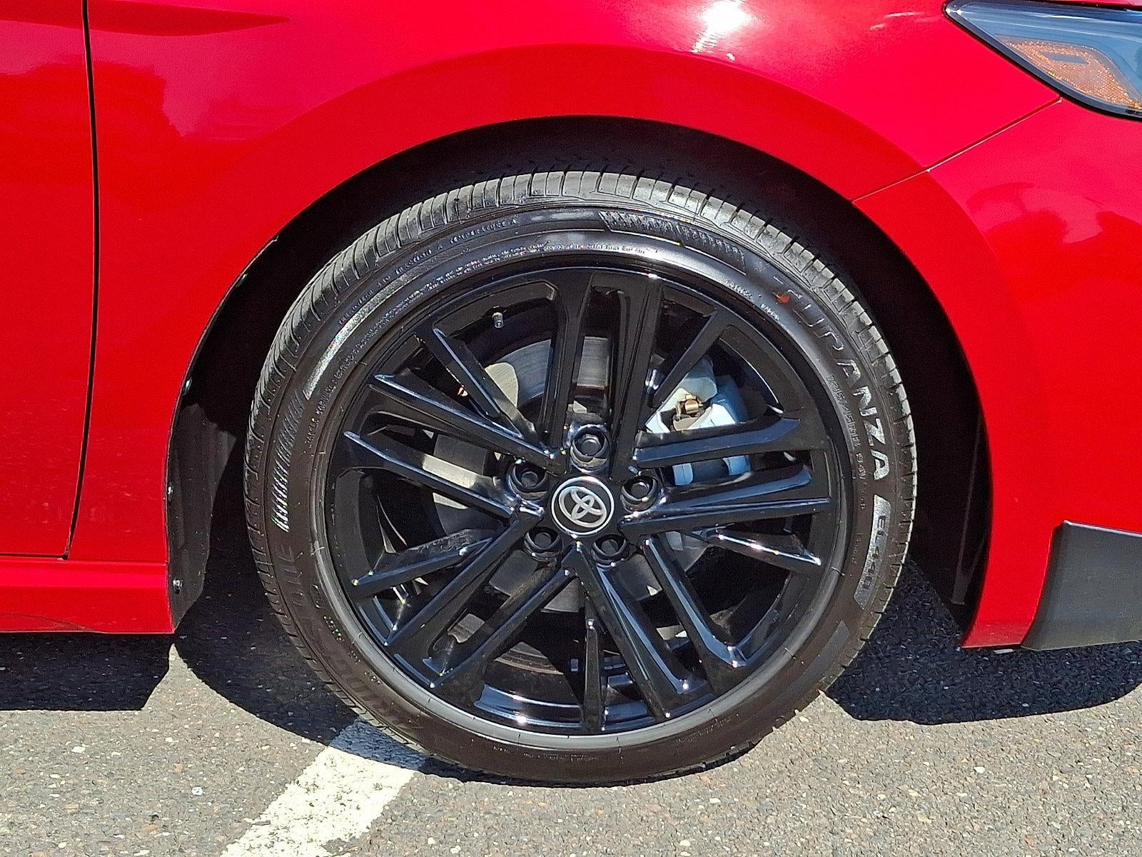 2025 Toyota Camry SE (SE)