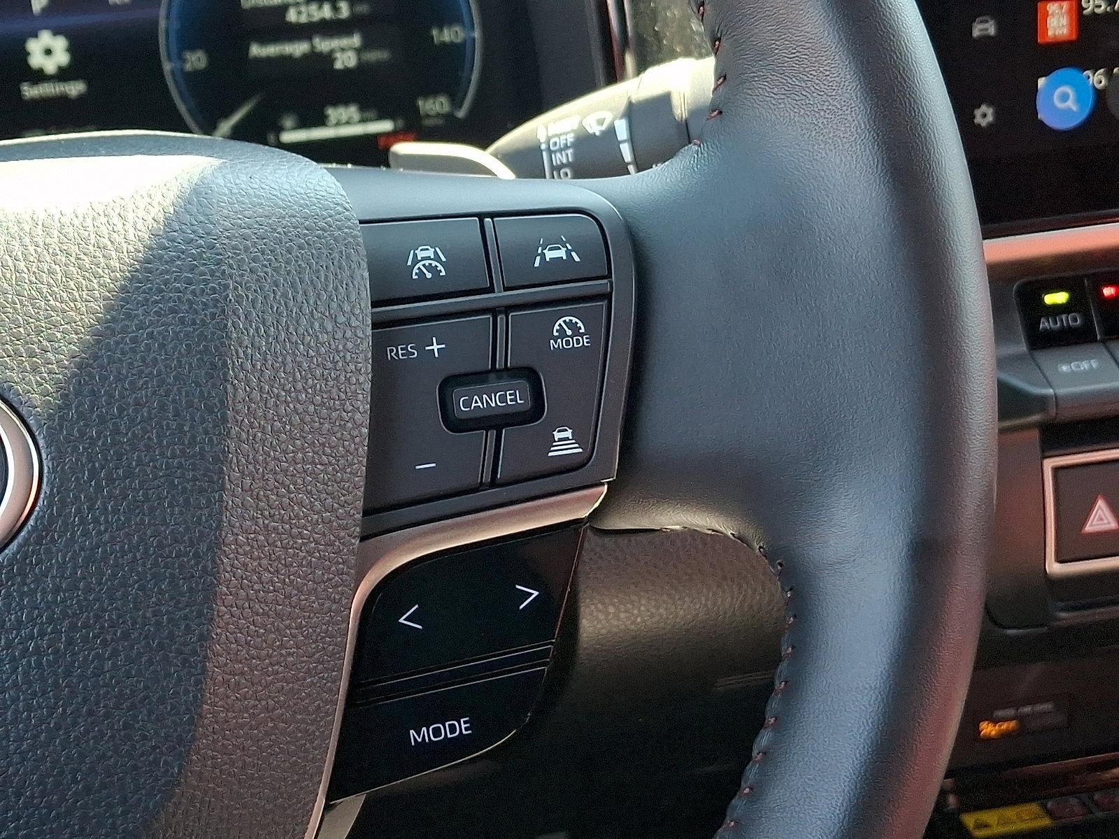 2025 Toyota Camry XSE (Natl)