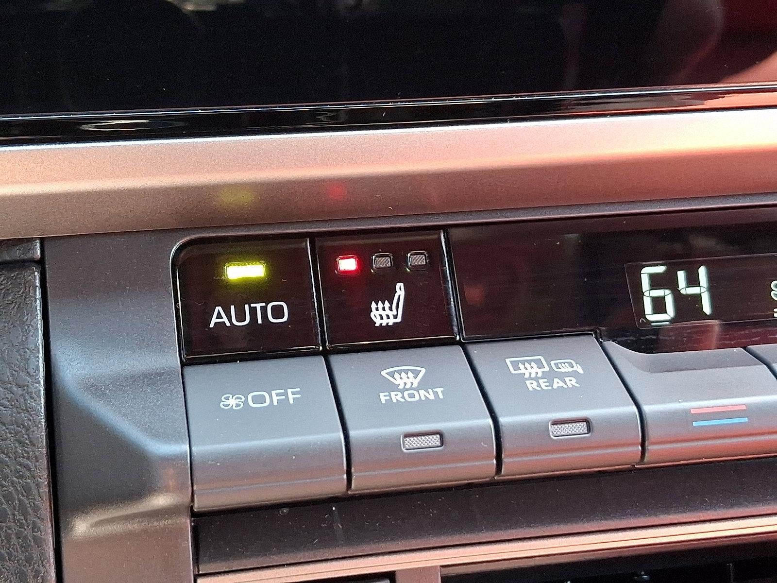 2025 Toyota Camry XSE (Natl)