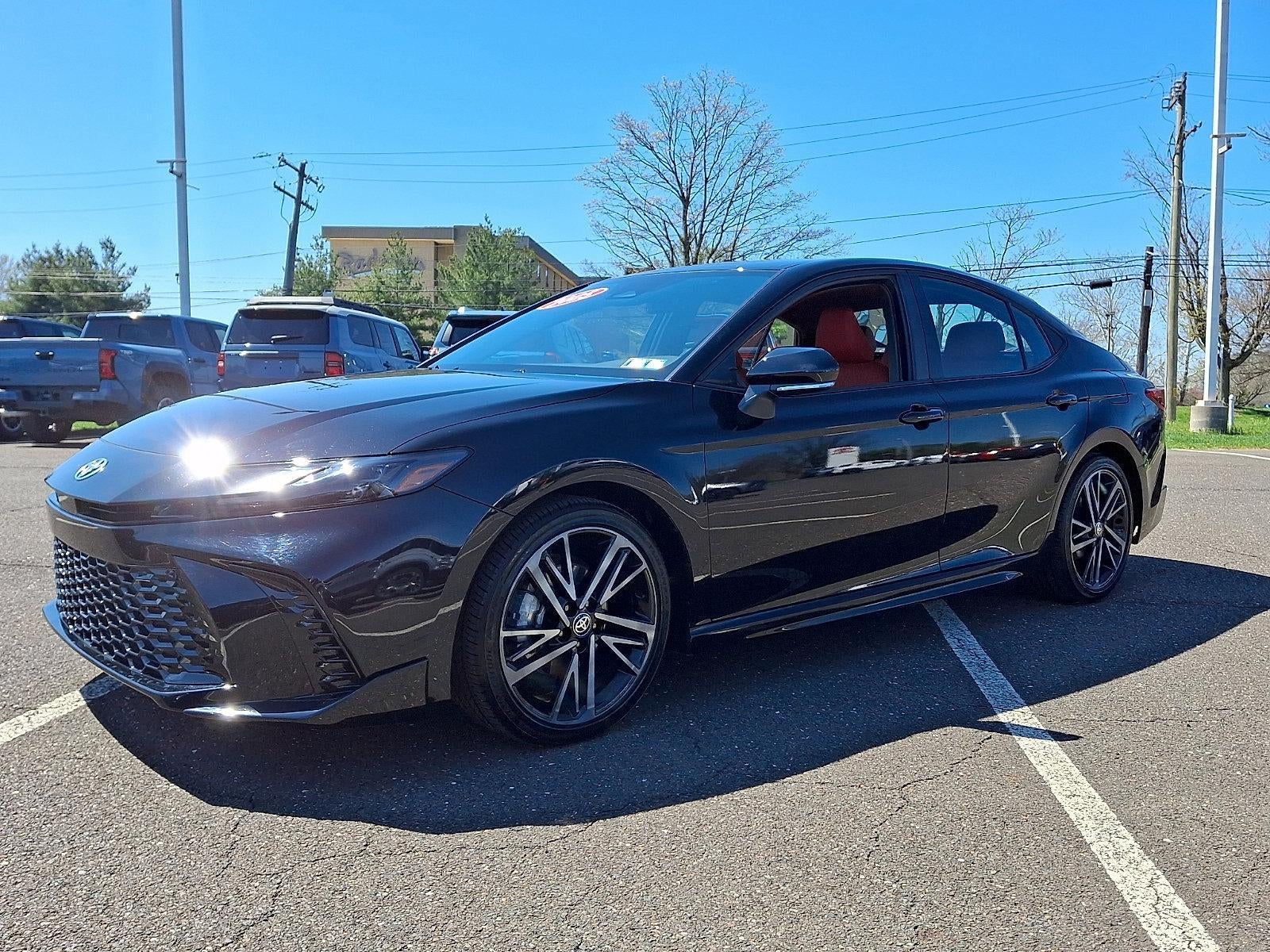 2025 Toyota Camry XSE (Natl)