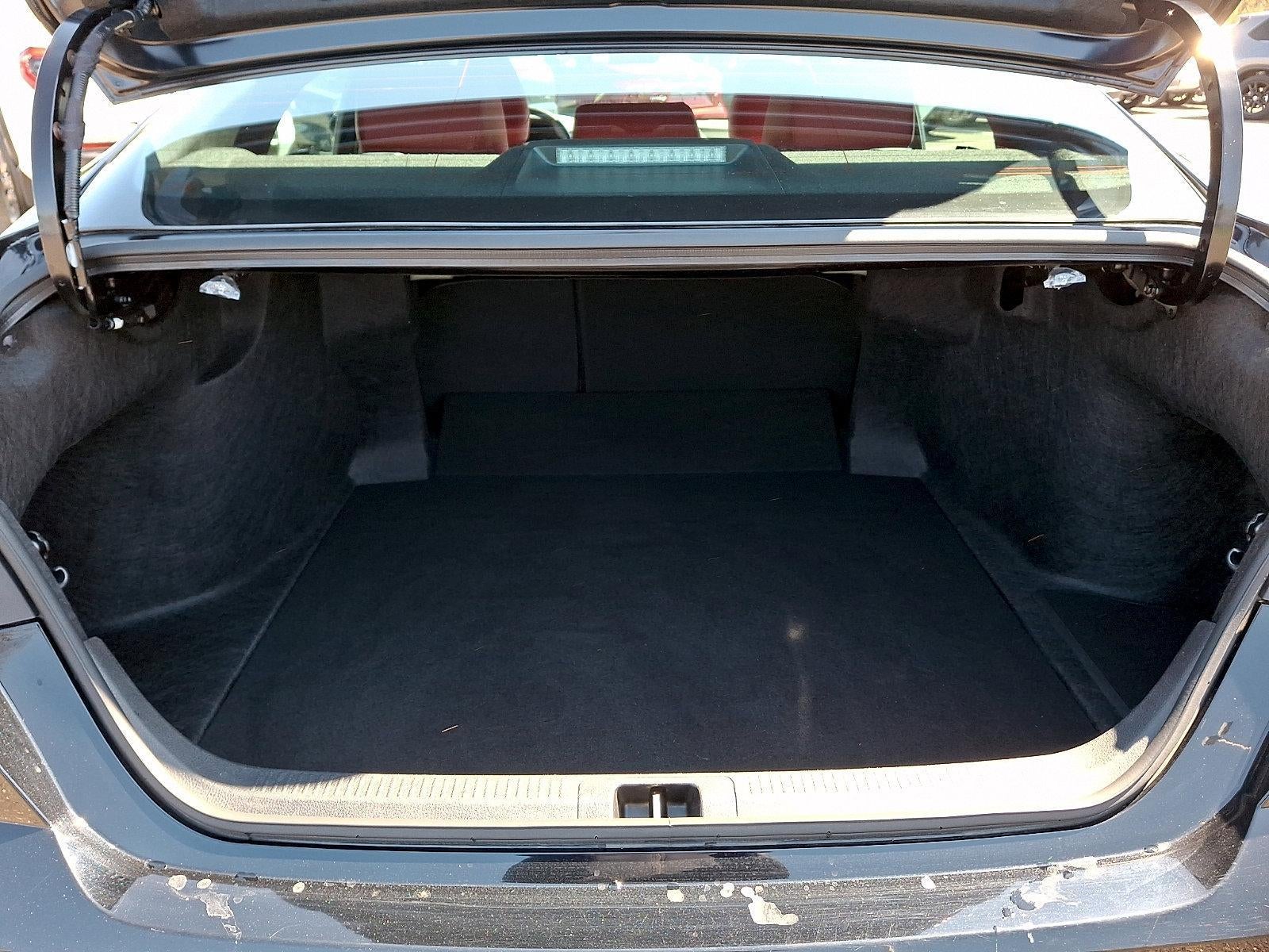 2025 Toyota Camry XSE (Natl)