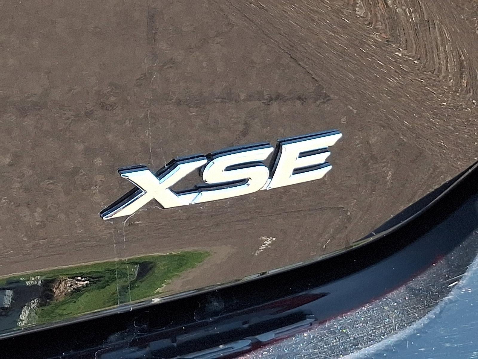 2025 Toyota Camry XSE (Natl)