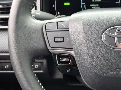 2025 Toyota Camry SE (SE)