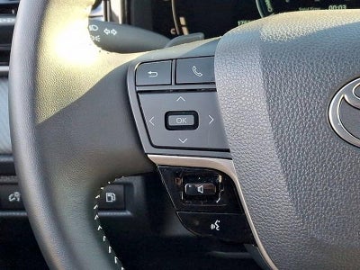 2025 Toyota Camry SE (SE)