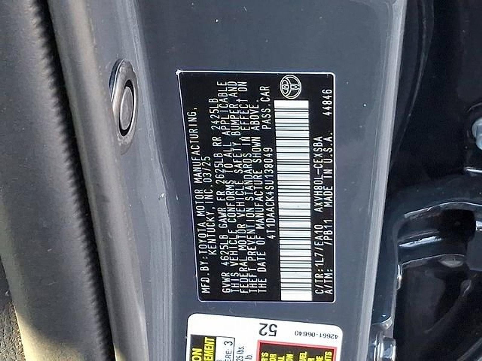 2025 Toyota Camry SE (SE)