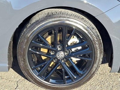 2025 Toyota Camry SE (SE)