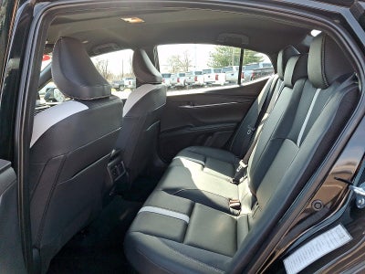 2025 Toyota Camry SE (SE)