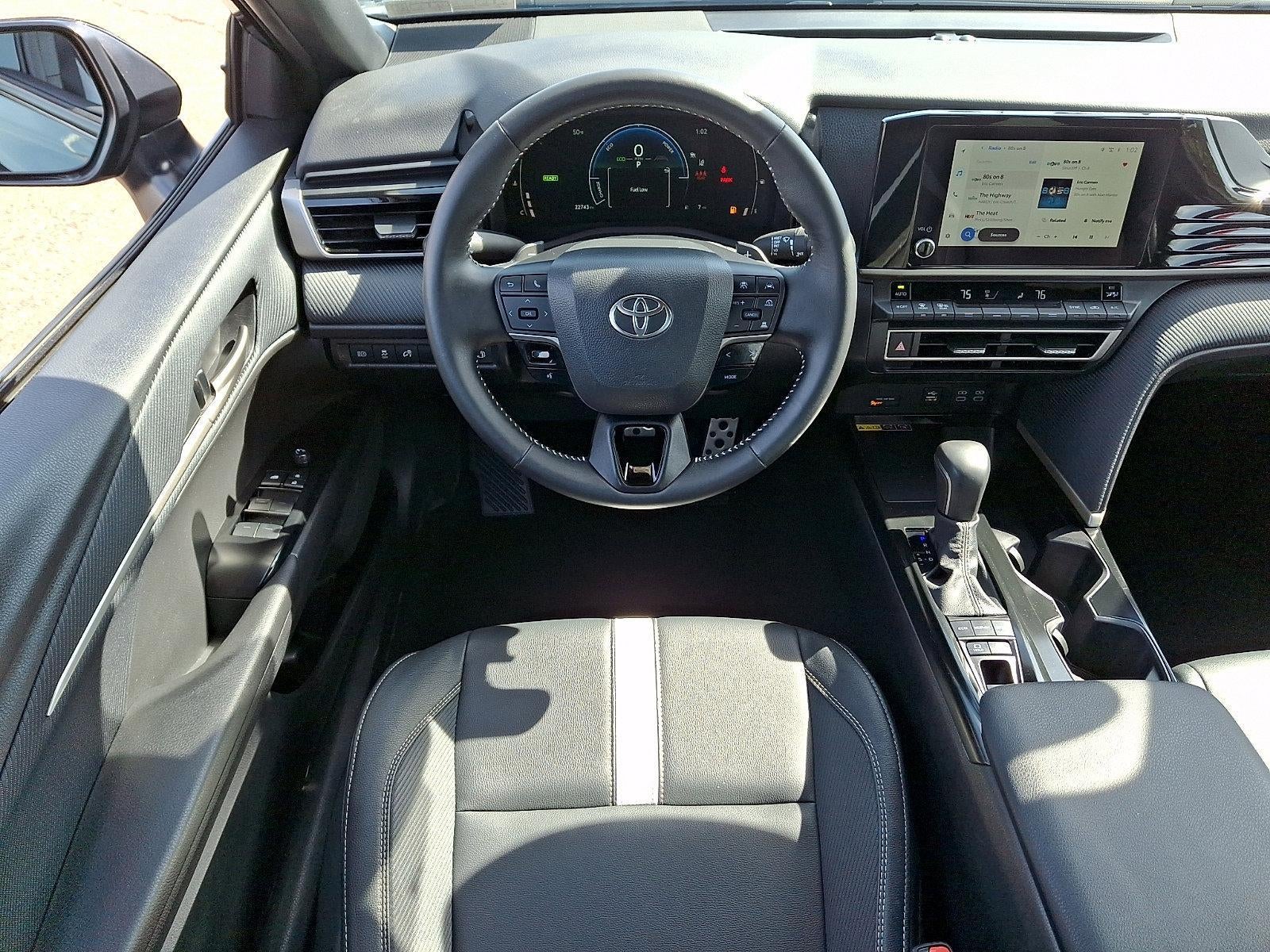 2025 Toyota Camry SE (SE)