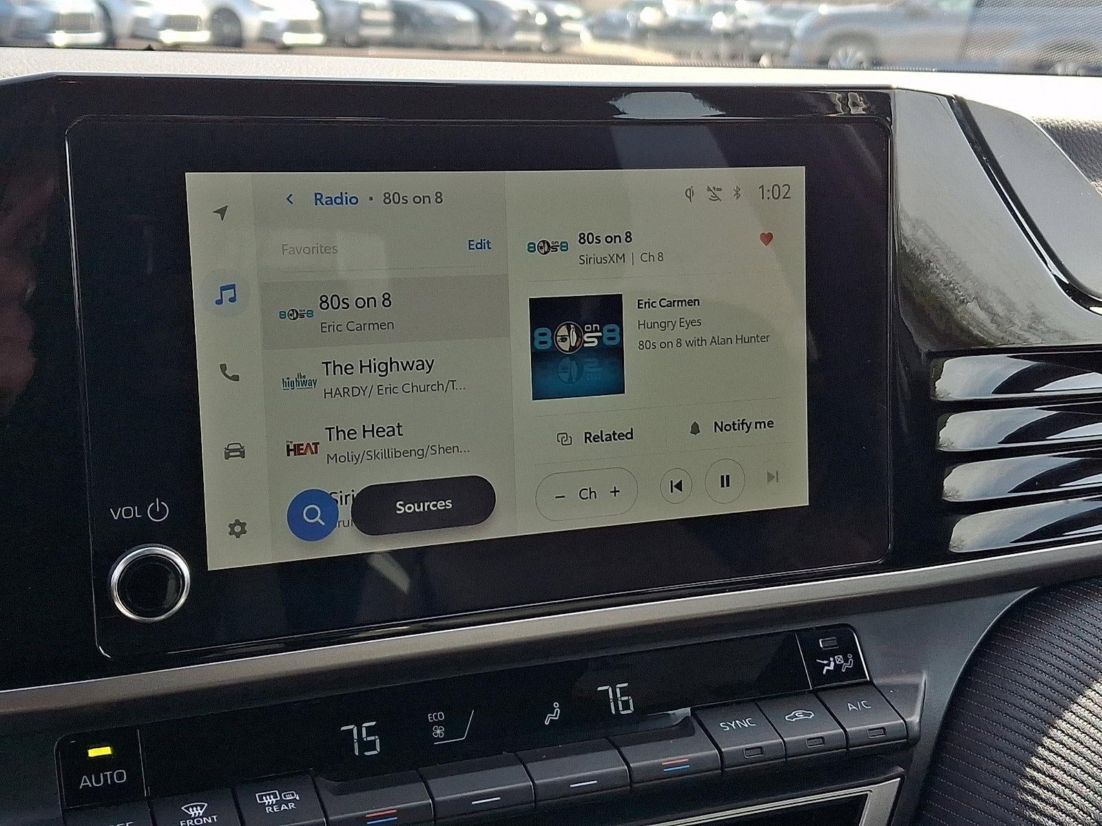 2025 Toyota Camry SE (SE)