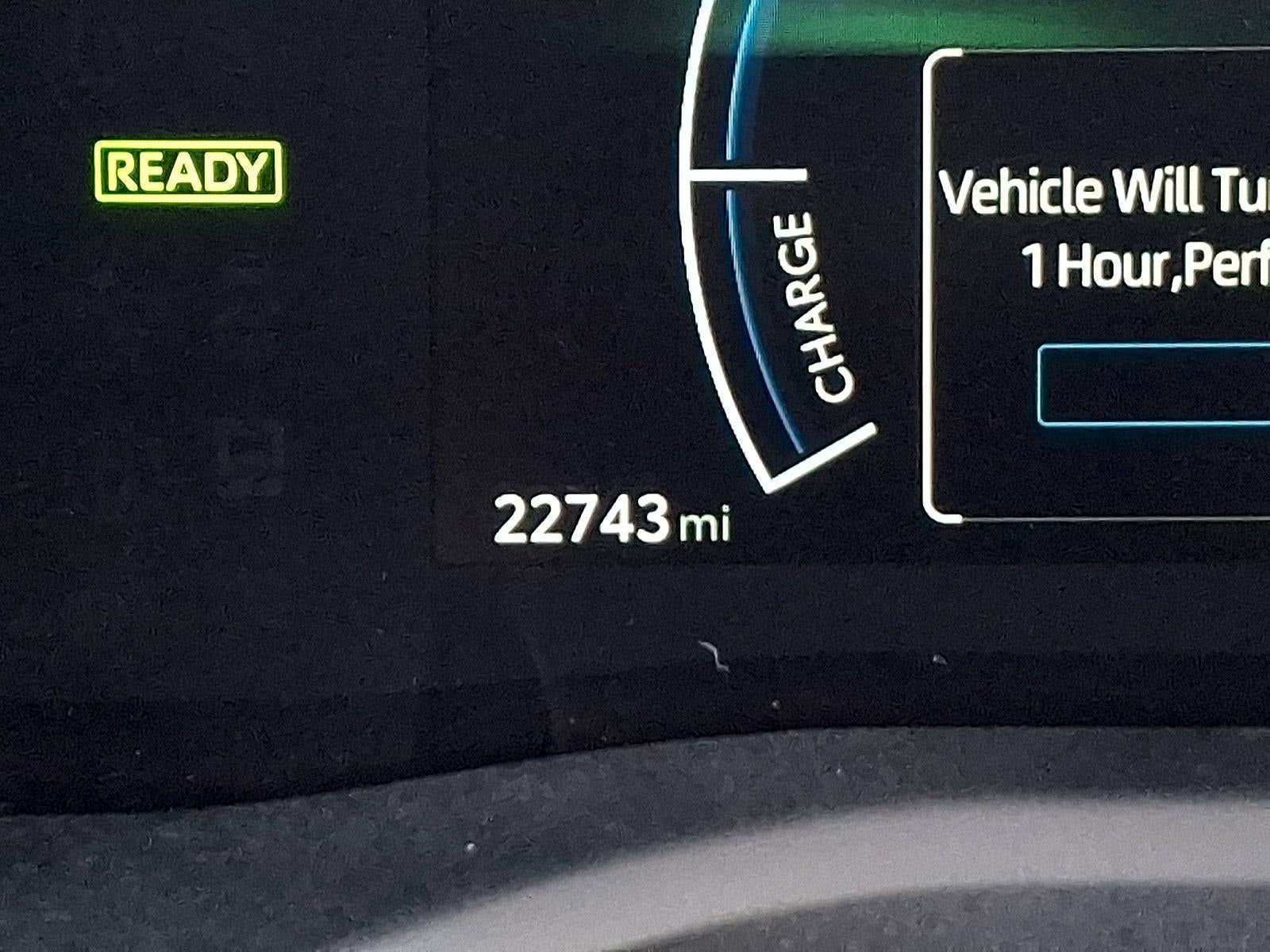 2025 Toyota Camry SE (SE)