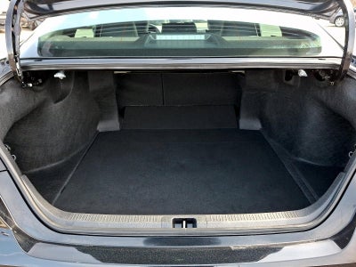 2025 Toyota Camry SE (SE)