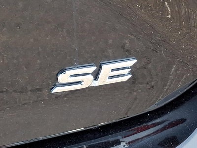2025 Toyota Camry SE (SE)