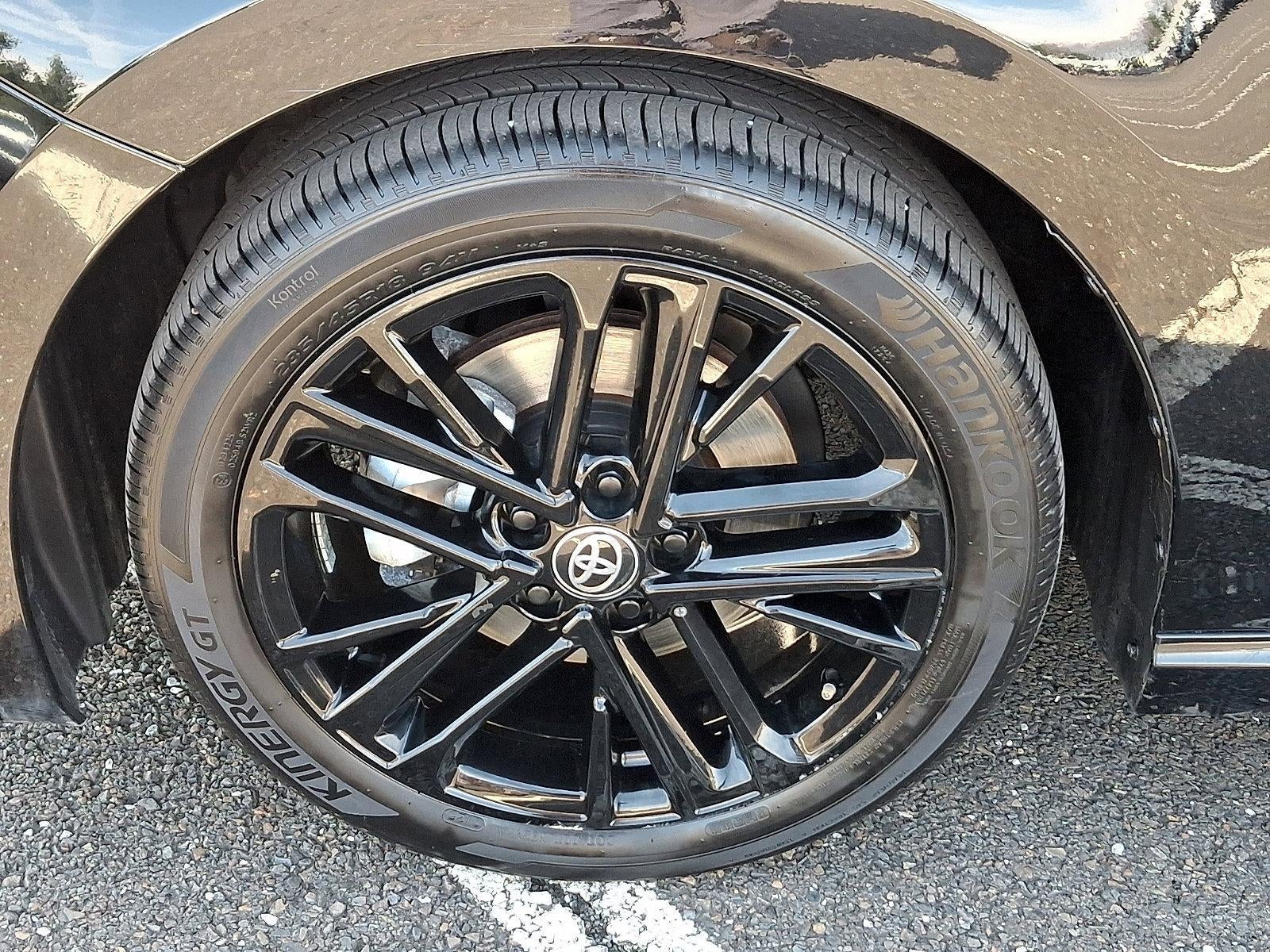 2025 Toyota Camry SE (SE)