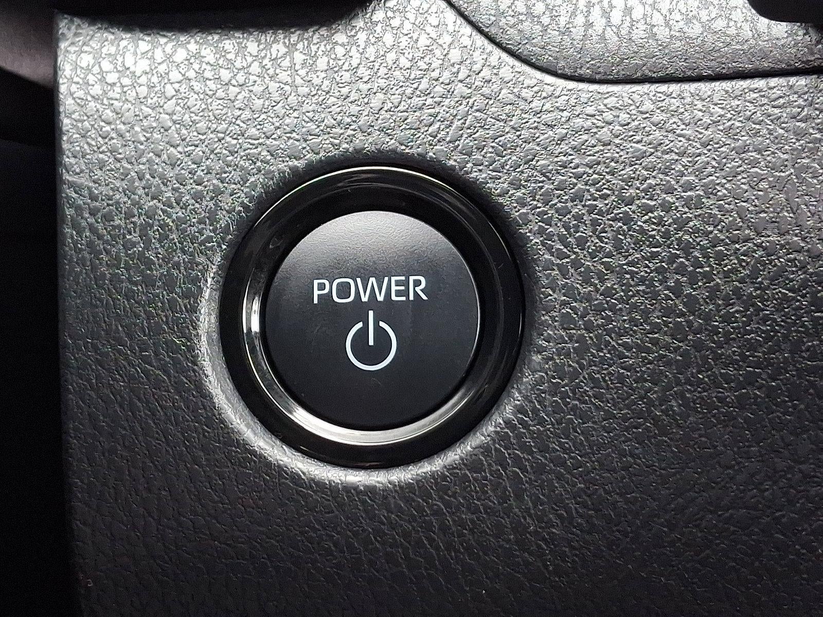 2025 Toyota Camry SE (SE)