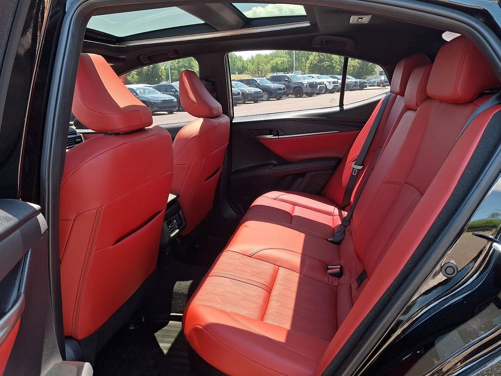 2025 Toyota Camry XSE (Natl)