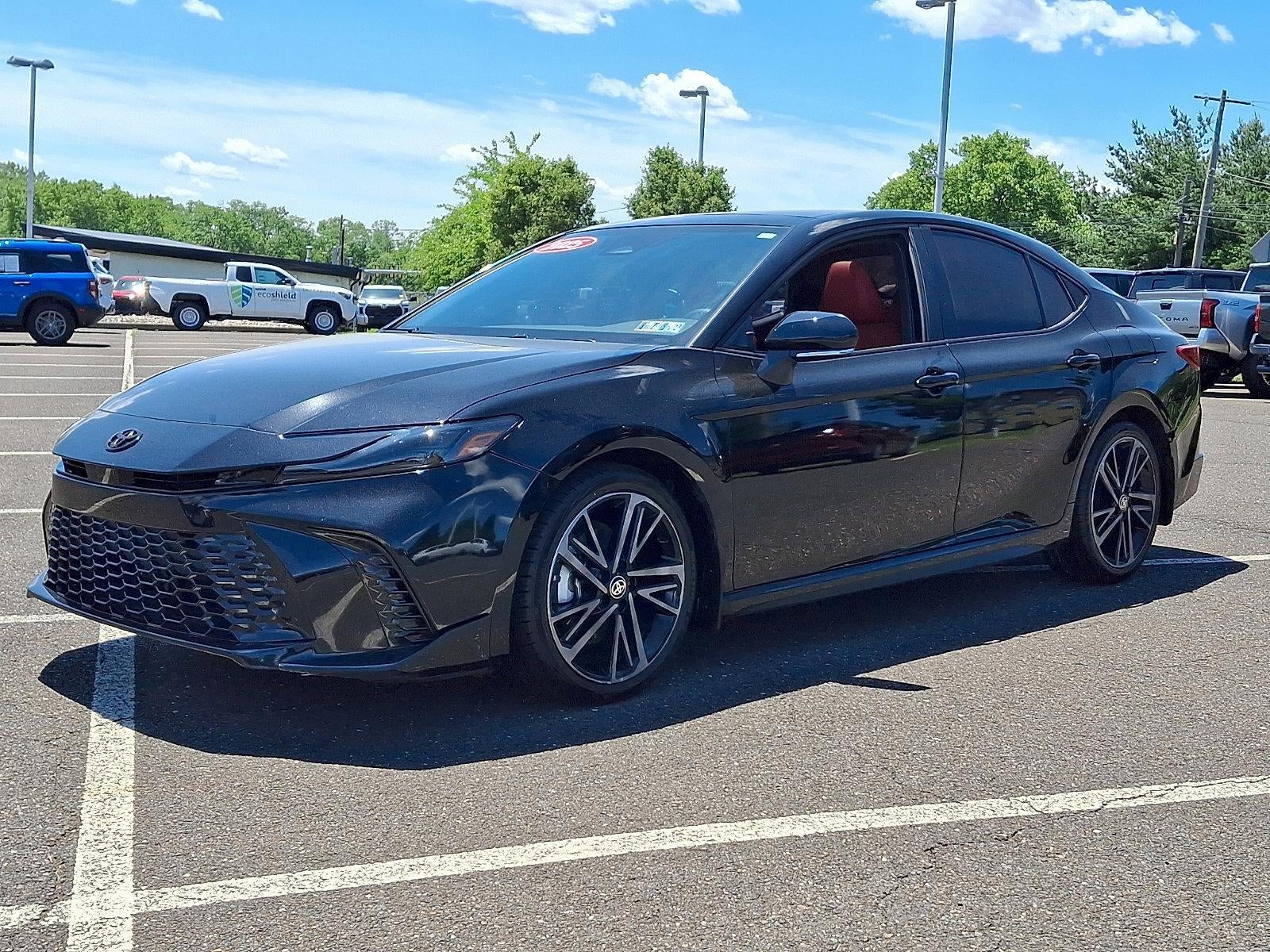 2025 Toyota Camry XSE (Natl)