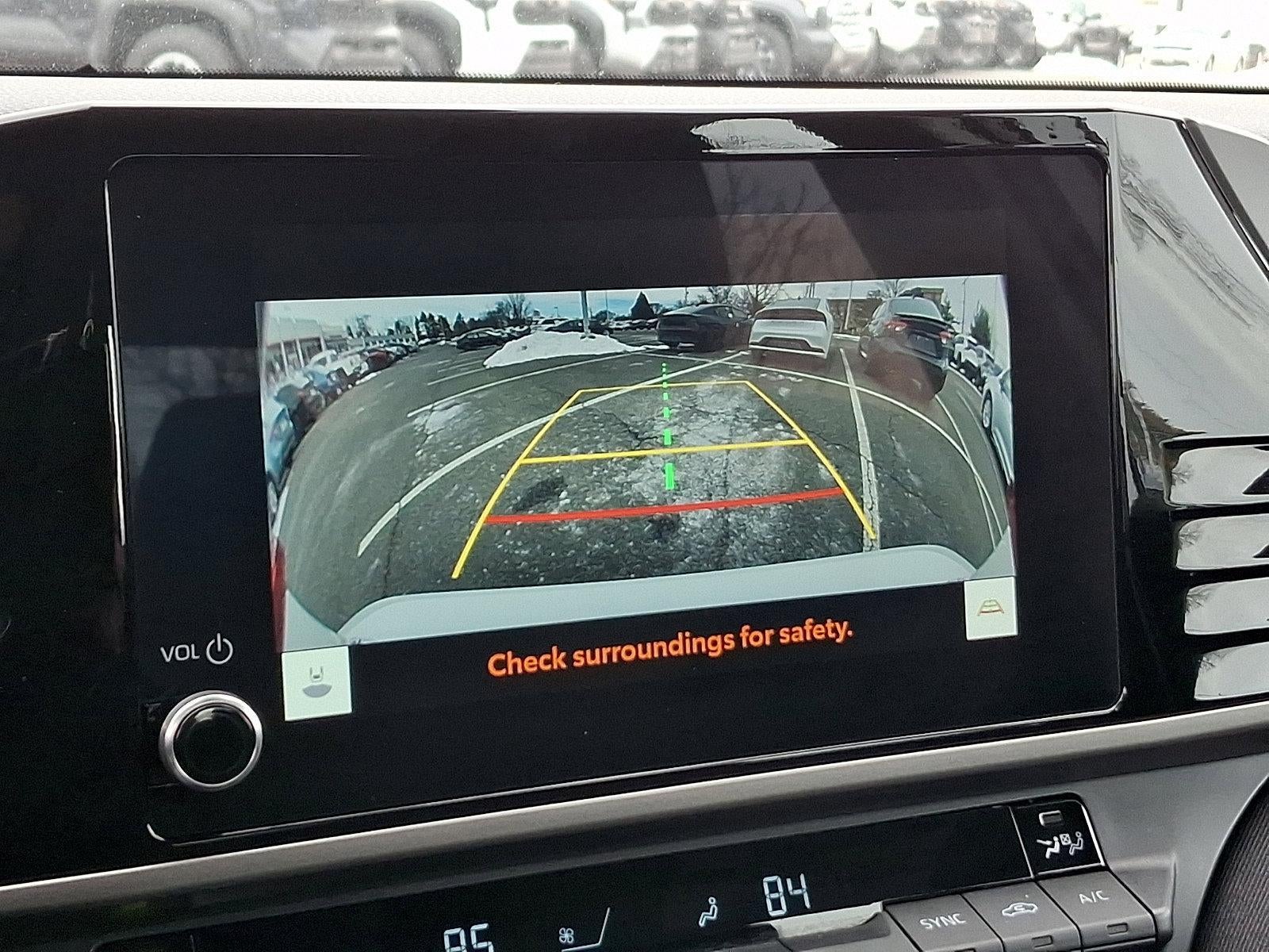 2025 Toyota Camry LE (SE)