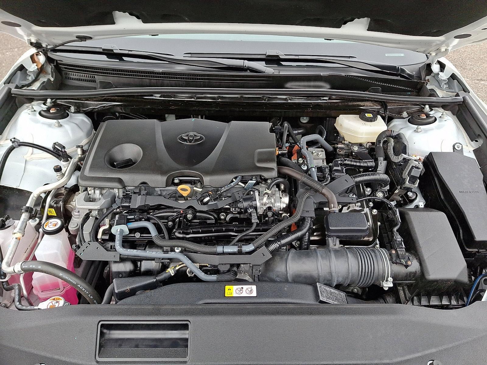 2025 Toyota Camry LE (SE)