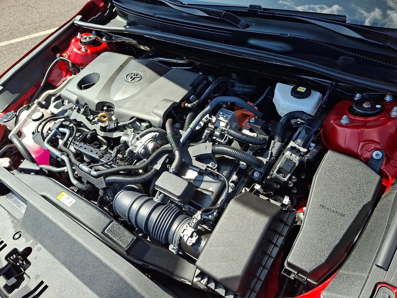 2025 Toyota Camry LE (SE)