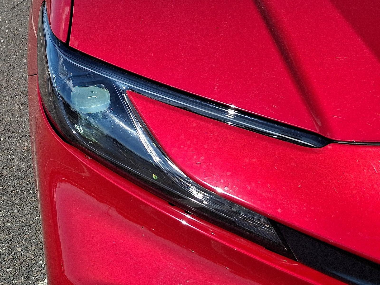 2025 Toyota Camry LE (SE)