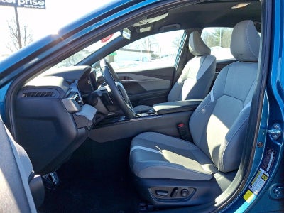 2025 Toyota Camry SE (SE)