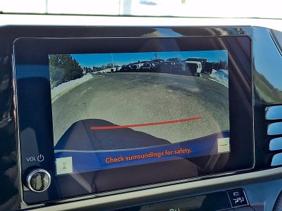 2025 Toyota Camry SE (SE)