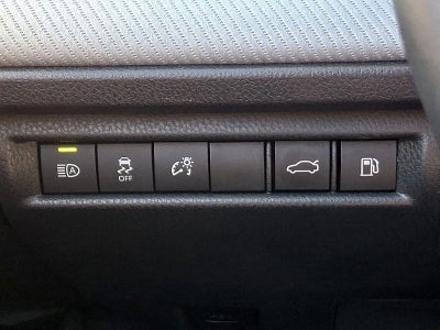 2025 Toyota Camry SE (SE)